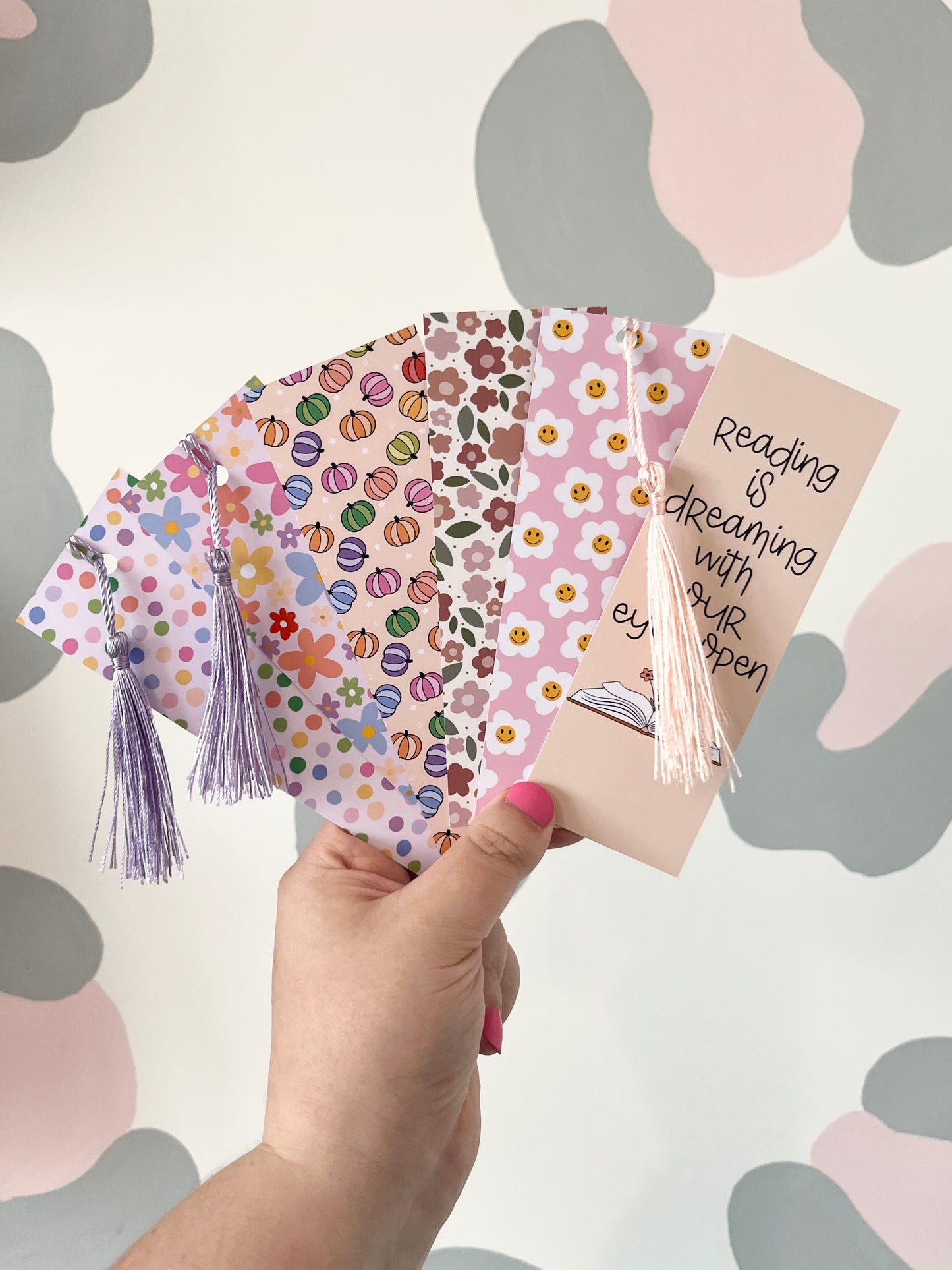 Floral Autumn Quote Bookmark