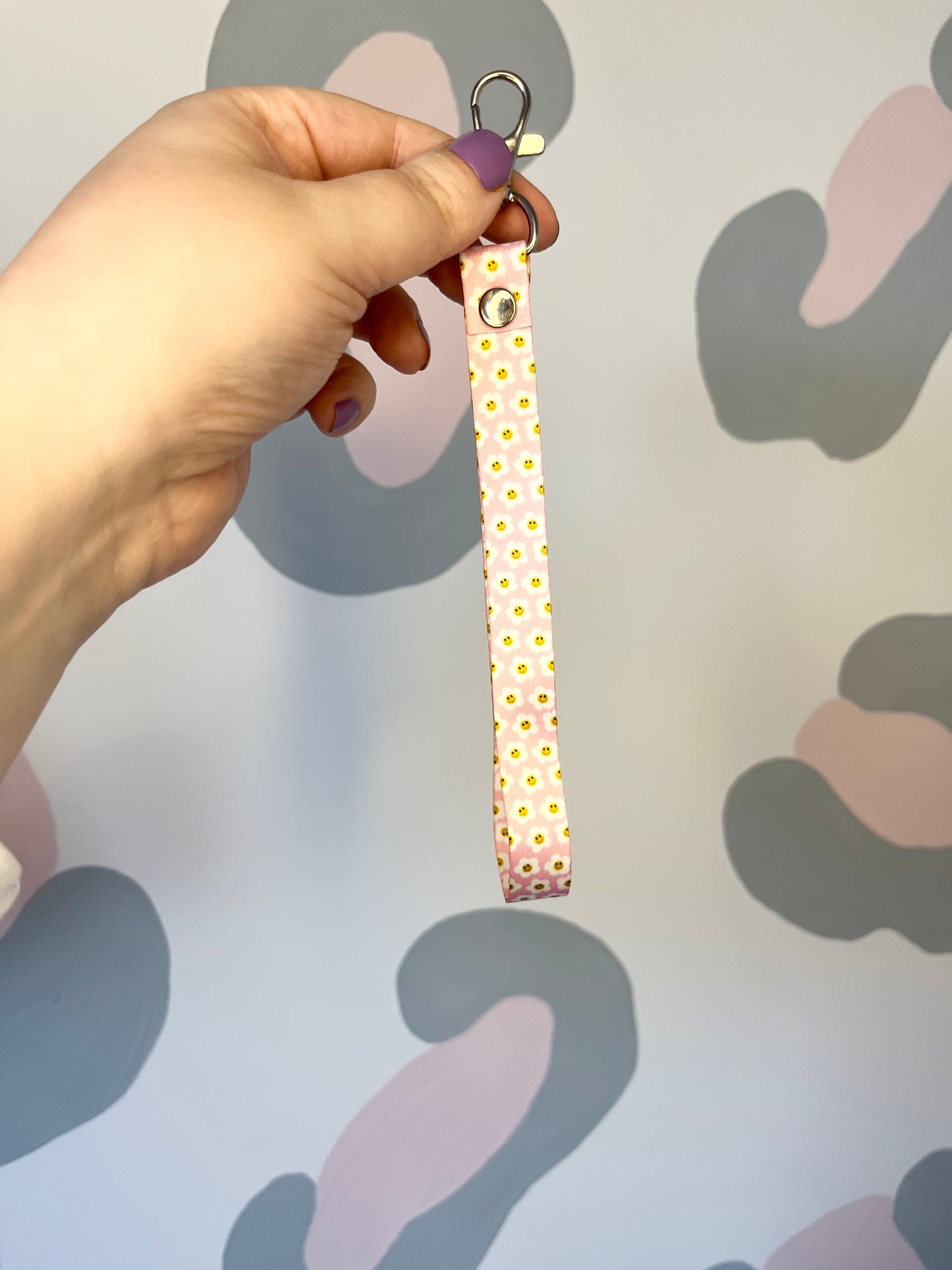 Smiling Daisies Mini Lanyard