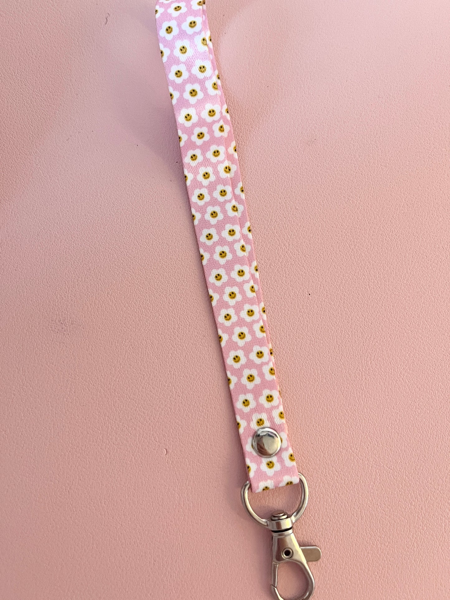 Smiling Daisies Mini Lanyard