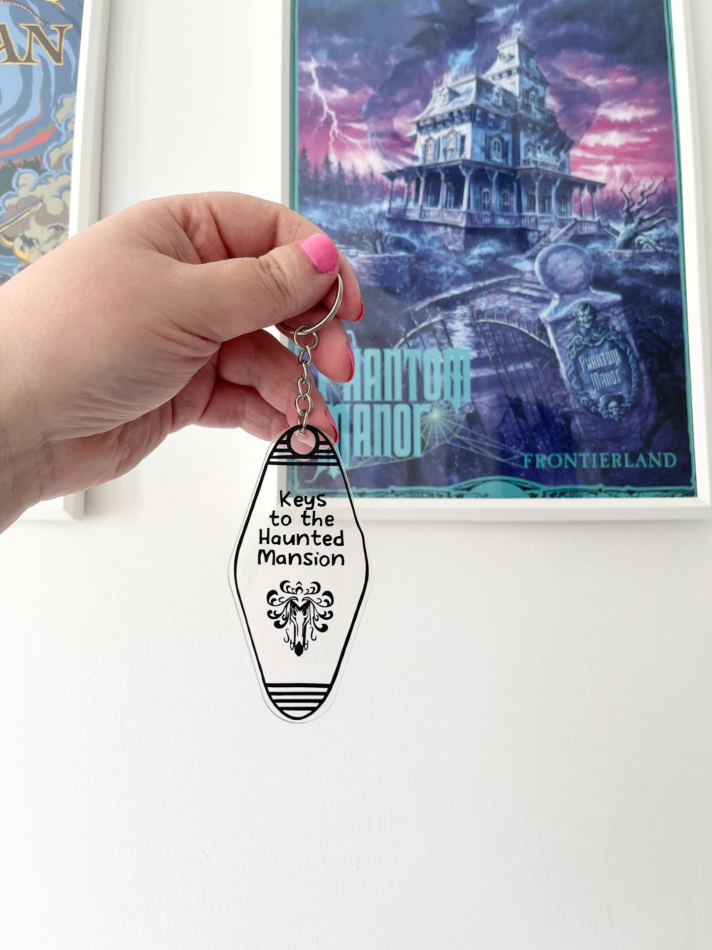 'Haunted Mansion' Motel Keyring